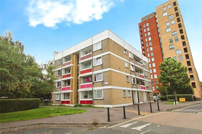 1 Bedroom Flat For Sale In Orchard Lane, Southampton, Hampshire, SO14
