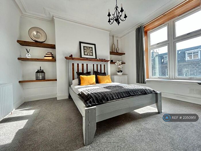 1 Bedroom Flat To Rent In Victoria Road, Aberdeen, AB11