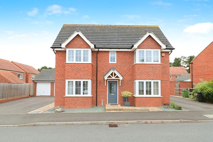 3 Bedroom Detached House For Sale In Clement Dalley Drive, Kidderminster, DY11