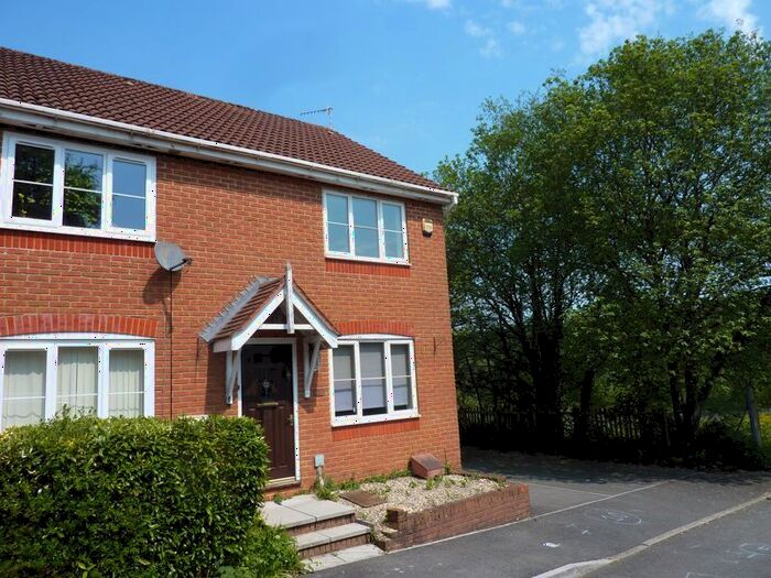 2 Bedroom End Of Terrace House To Rent In Nant-Gau, Oakdale, Blackwood, NP12