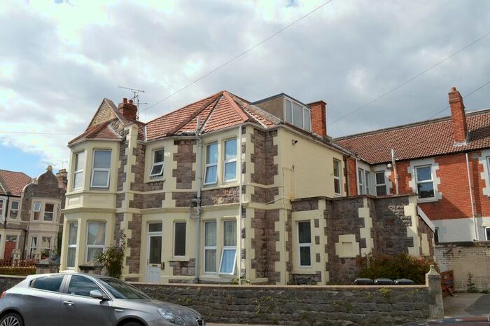 1 Bedroom Flat To Rent In Clifton Road, Weston-Super-Mare, BS23