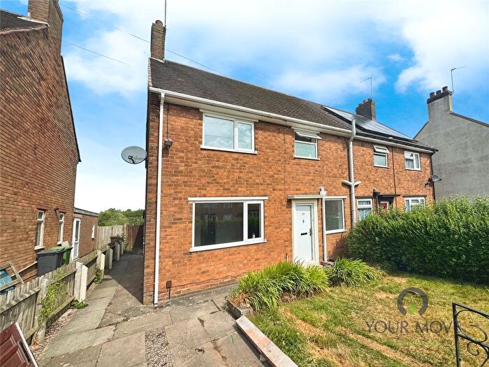 3 Bedroom Semi-Detached House To Rent In Hughes Road, Wednesbury, West Midlands, WS10