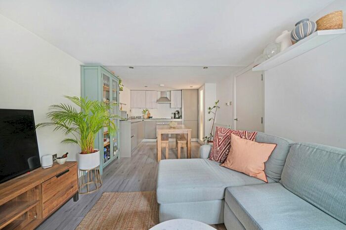 1 Bedroom Apartment To Rent In Wendon Street, London, E3