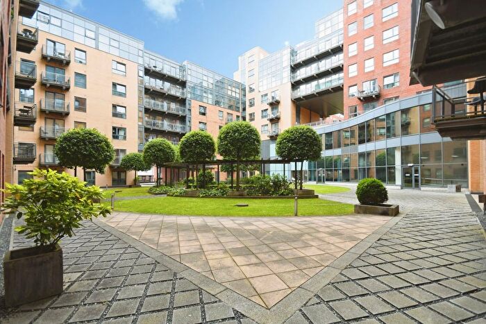 1 Bedroom Flat For Sale In Fitzwilliam Street, Sheffield, S1