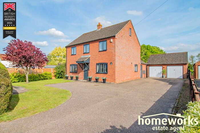 3 Bedroom Detached House For Sale In Market Street, Shipdham, Thetford, IP25