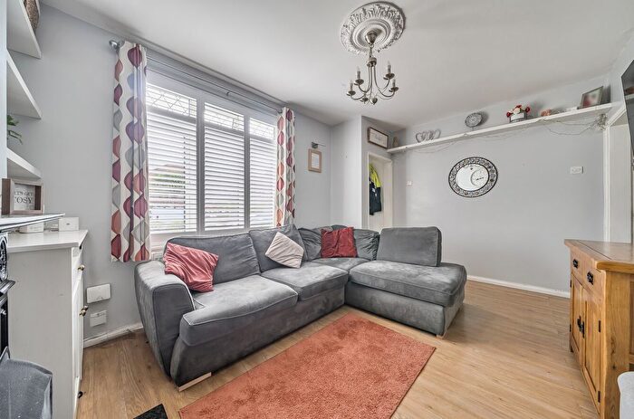 2 Bedroom Terraced House For Sale In Rangefield Road, Bromley, Lewisham, BR1