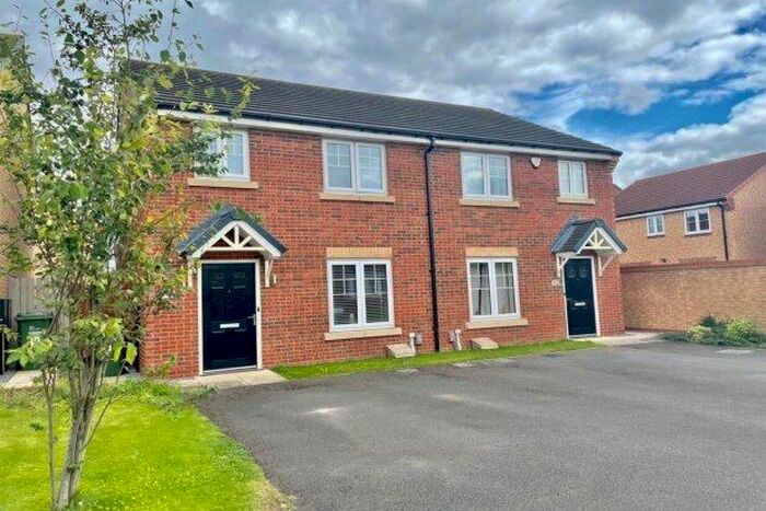 3 Bedroom Semi-Detached House To Rent In Sumburgh Close, Stockton-On-Tees, TS16