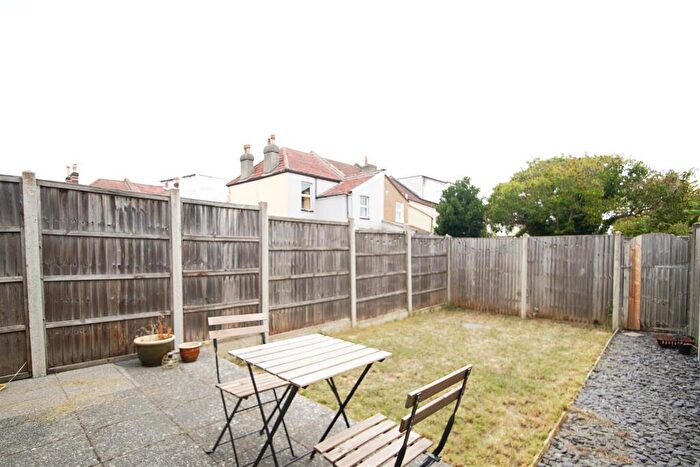 2 Bedroom Flat To Rent In Ashley Down Road, Horfield, Bristol, BS7