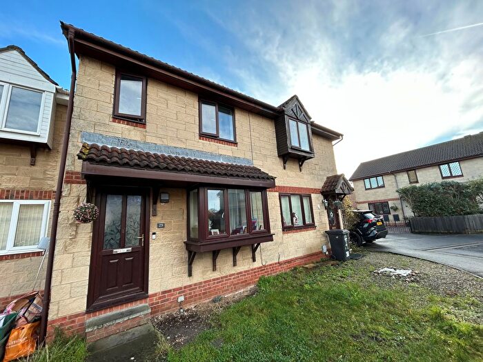 2 Bedroom Property To Rent In Harvey Close, Weston-Super-Mare, BS22