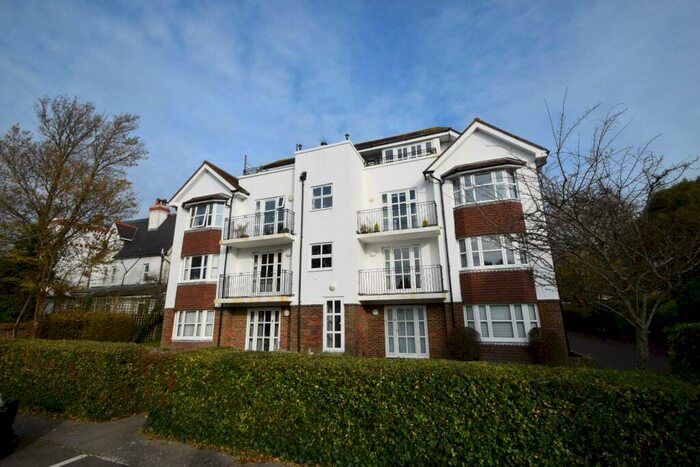 2 Bedroom Flat To Rent In Mill Road, Eastbourne, BN21