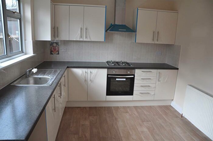 2 Bedroom Semi-Detached House To Rent In Hampden Road, Harrow, HA3