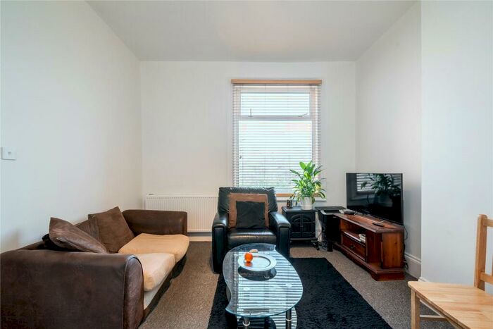 1 Bedroom Flat For Sale In Fordwych Road, Cricklewood, NW2