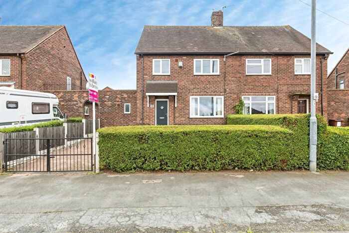 3 Bedroom Semi Detached House For Sale In Moorfield Crescent, Hemsworth, Pontefract, WF9