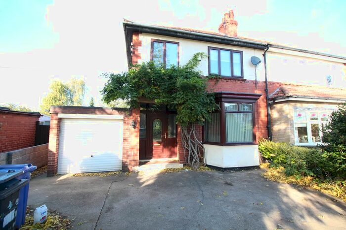 3 Bedroom Semi-Detached House To Rent In Sprotbrough Road, Sprotbrough, Doncaster DN5