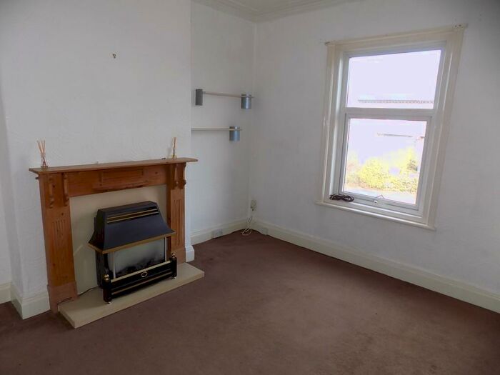 1 Bedroom Flat To Rent In Bryan Road, Blackpool, Lancashire, FY3
