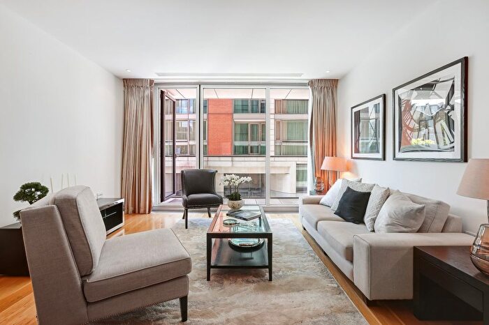 1 Bedroom Terraced House To Rent In Knightsbridge, Knightsbridge, SW7