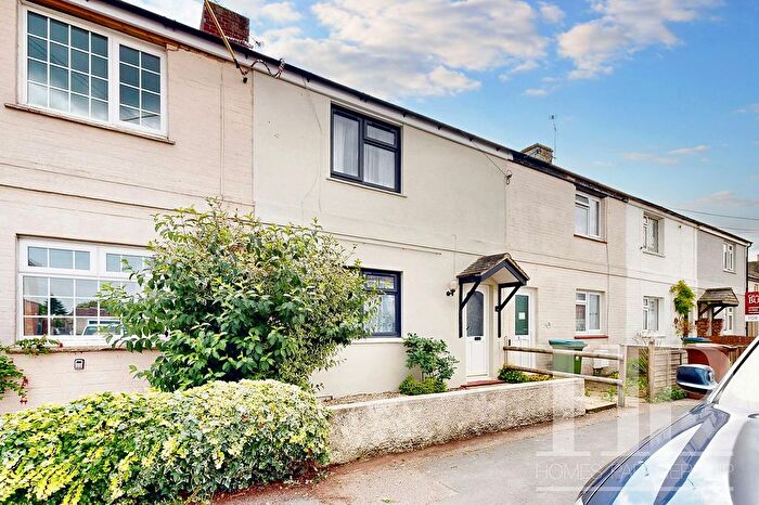 3 Bedroom Terraced House To Rent In North Street, Wick, BN17