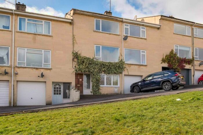 3 Bedroom House To Rent In Fairfield Avenue, BA1