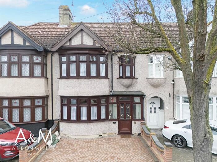 4 Bedroom House For Sale In Waterloo Road, Barkingside, IG6