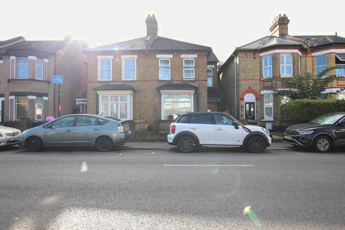 1 Bedroom Flat To Rent In Waddon Road, Croydon, CR0