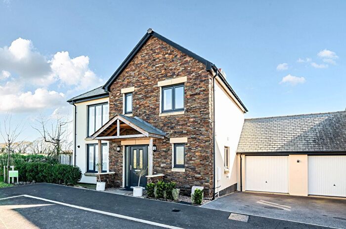 4 Bedroom Detached House For Sale In Clover Park, Brixton, Plymouth, Devon, PL8