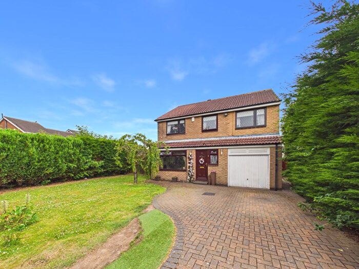 4 Bedroom Detached House For Sale In Bradley Close, Ouston, DH2