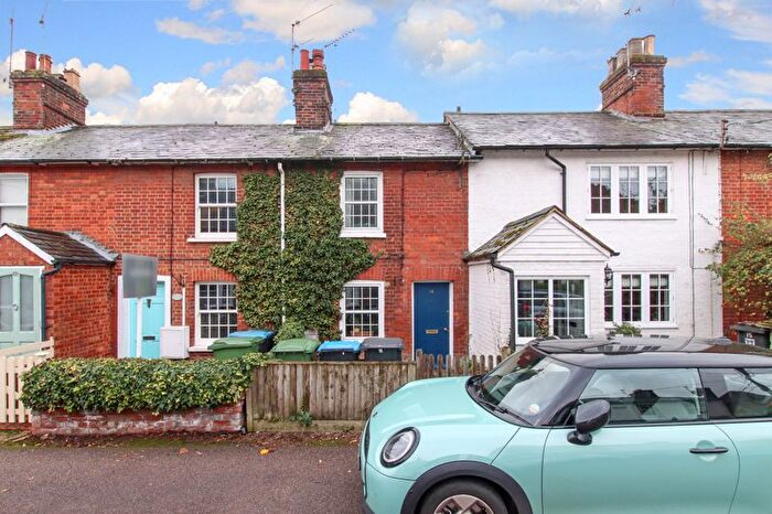 2 Bedroom Terraced House For Sale In King Street, Tring, HP23