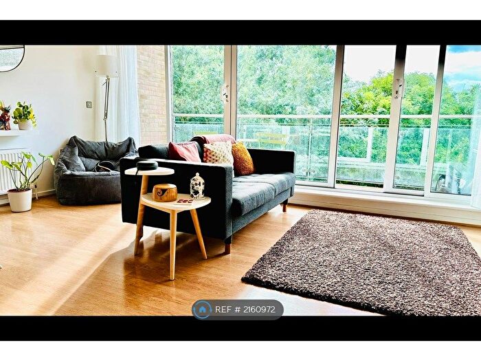 1 Bedroom Flat To Rent In Kay Street, London, E2