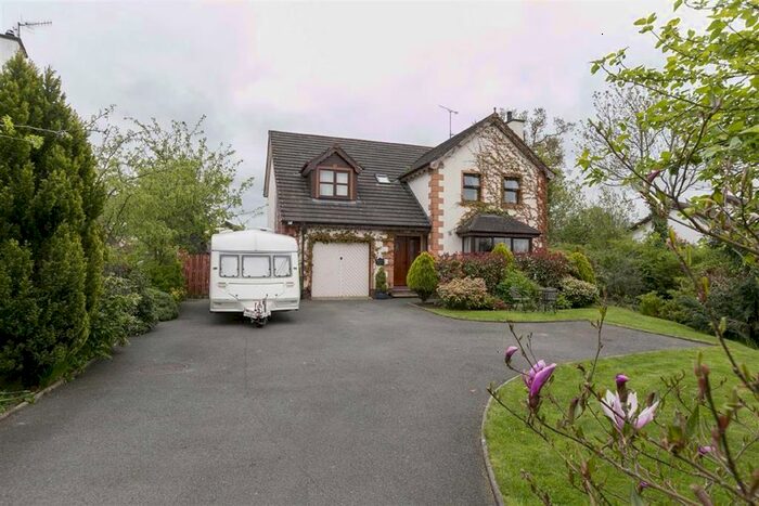 4 Bedroom Detached House For Sale In Rathfriland Road, Dromara, Down, BT25