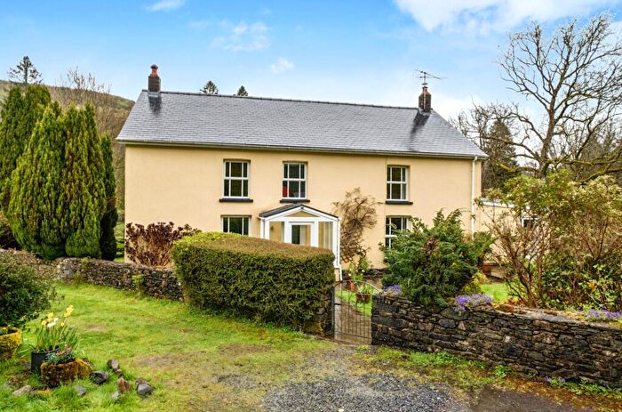 4 Bedroom Detached House For Sale In Victoria Road, Llanwrtyd Wells, Powys, LD5