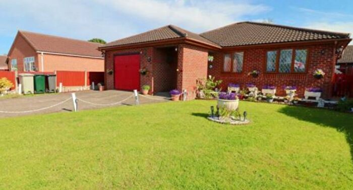 3 Bedroom Detached Bungalow For Sale In John Smith Close, LN13