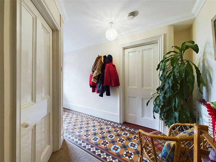 2 Bedroom Flat For Sale In Menors Place, Holsworthy, Devon, EX22