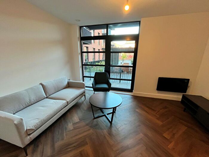 1 Bedroom Apartment To Rent In Gunsmith House, B4