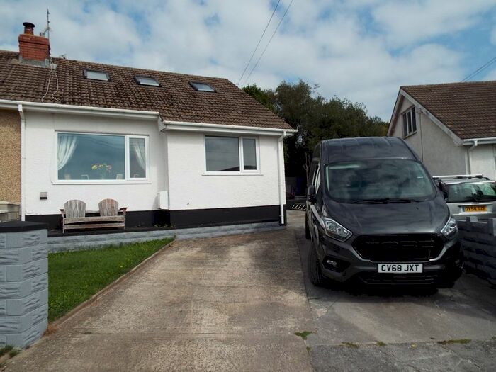 Houses for sale in Kittle, SA3, Swansea