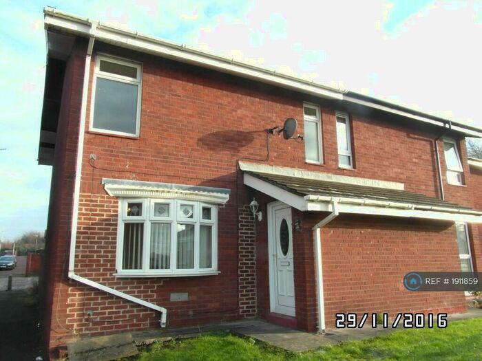 3 Bedroom Semi-Detached House To Rent In Milling Court, Gateshead, NE8