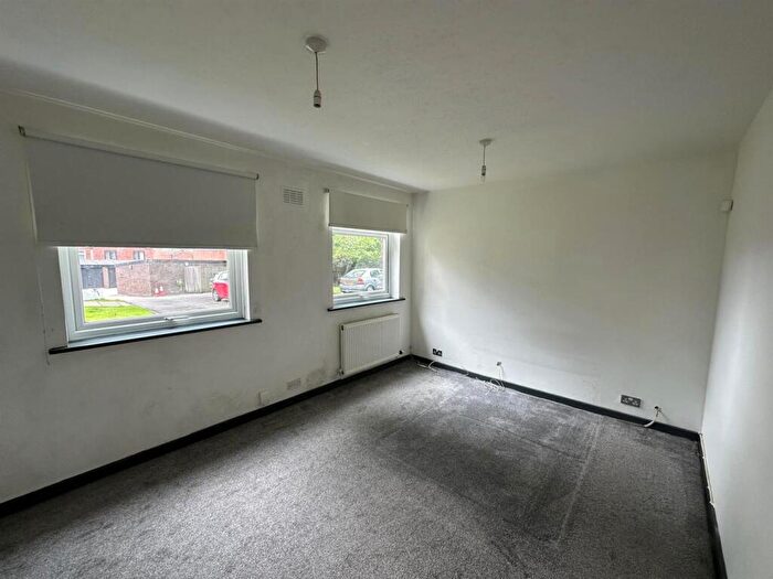 1 Bedroom Flat To Rent In Flat Rosemount ParkRosemountOxtonWirral, CH43