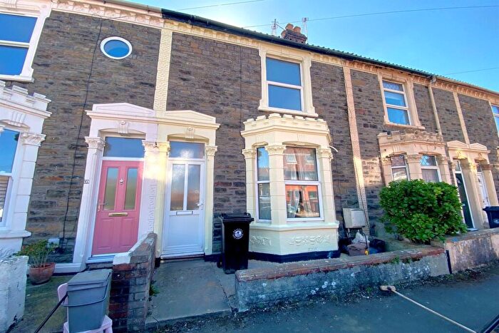 2 Bedroom House To Rent In Parkfield Avenue, BS5