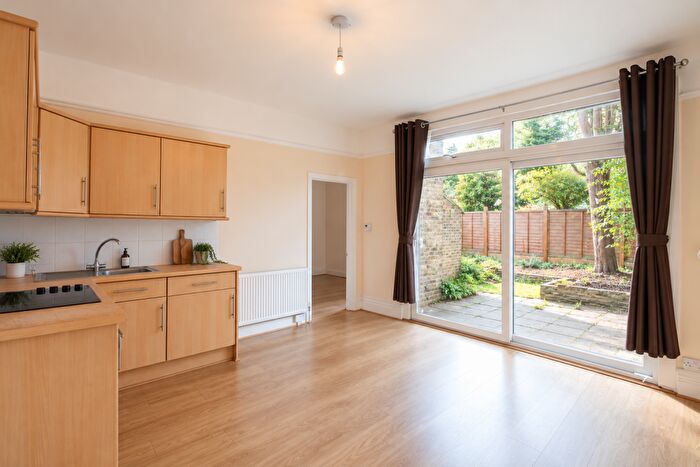 1 Bedroom Flat To Rent In Burnt Ash Lane, Bromley, BR1