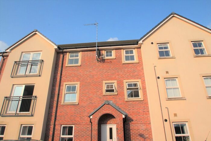 2 Bedroom Flat To Rent In Snetterton Heath Kingsway, Quedgeley, Gloucester, GL2