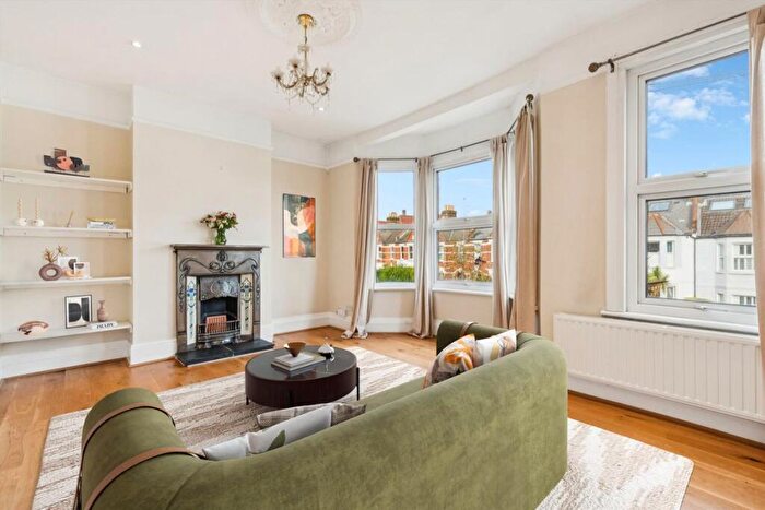 1 Bedroom Flat To Rent In Kilmorie Road, Forest Hill, SE23