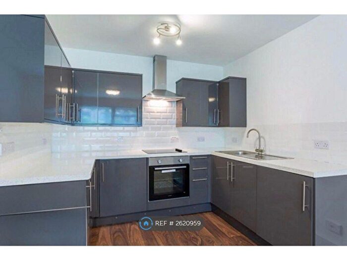 1 Bedroom Flat To Rent In Egmont Road, Sutton, SM2