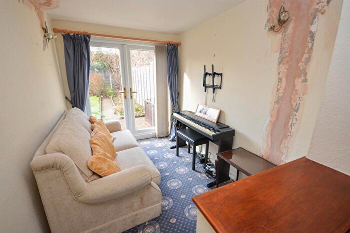 2 Bedroom Bungalow For Sale In Central Gardens, South Shields, NE34