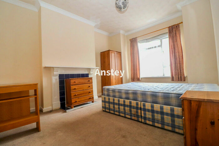 4 Bedroom Terraced House To Rent In Livingstone Road, Southampton, SO14