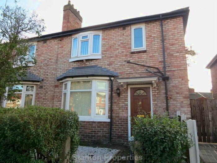 3 Bedroom Semi-Detached House To Rent In Heyscroft Road, Withington, M20