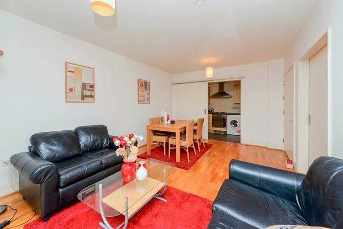 2 Bedroom Apartment To Rent In Apartment Lydia Ann Street, Liverpool, L1
