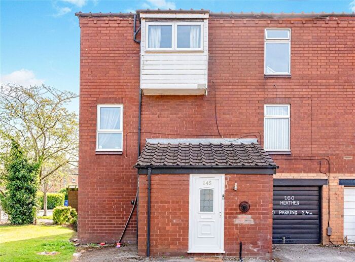 2 Bedroom Mews For Sale In Heather Close, Birchwood, Warrington, Cheshire, WA3
