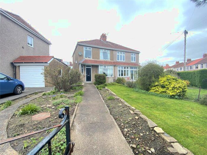 4 Bedroom House To Rent In Oakley Road, Bristol, BS7