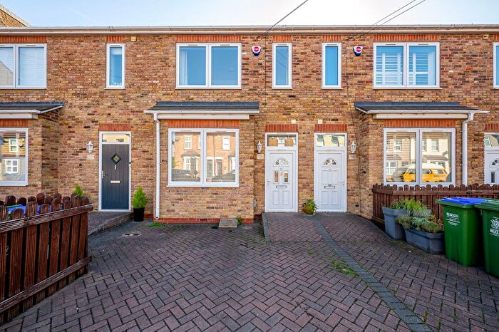2 Bedroom Terraced House To Rent In Corbylands Road, Sidcup, DA15