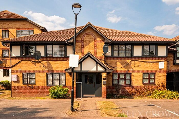 1 Bedroom Flat For Sale In Somerset Gardens, Creighton Road, Tottenham, N17