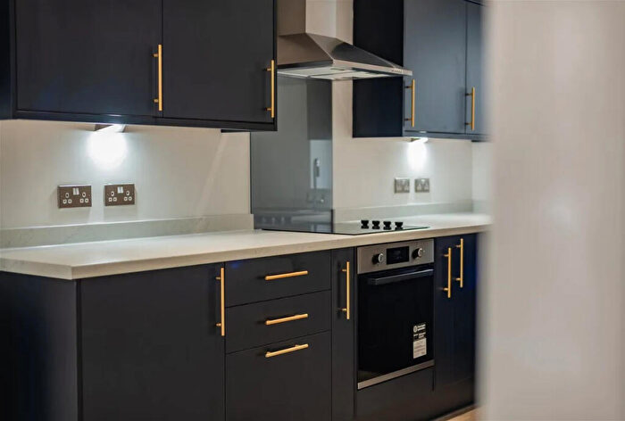 3 Bedroom End Of Terrace House To Rent In Ilfracombe Gardens, Romford, Essex, RM6